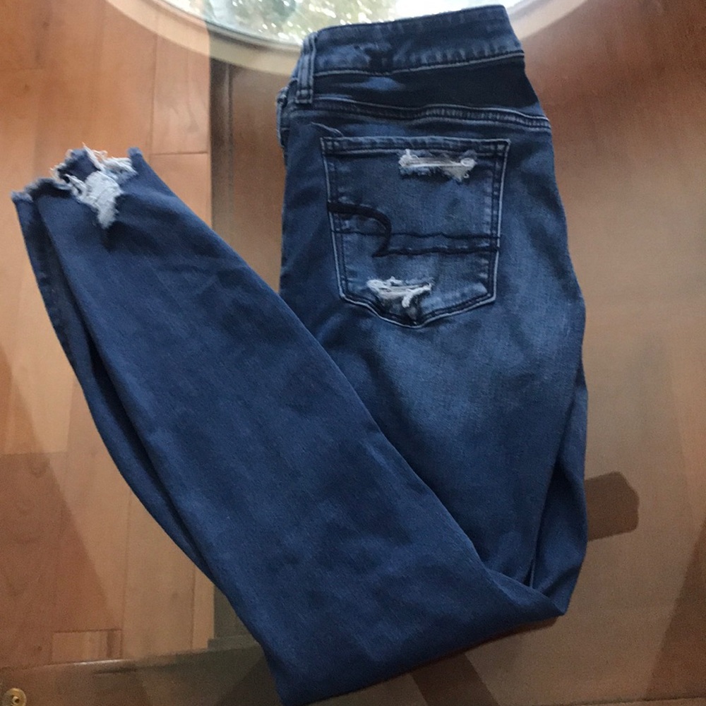 Low-Rise Super Stretch Skinny Jegging